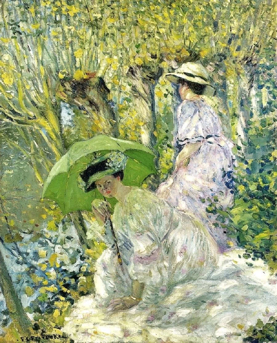 Donna con parasole in riva al fiume